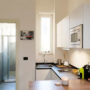 https://5min-a-piedi-city-life-mico-metro-ac-self-check-in.it-lombardy.com