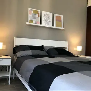 https://giuly-s-house-cozy-comfy-apartment-in-rome-real-rome.it-romehotels.com